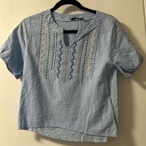 E retro embroidered top- size m